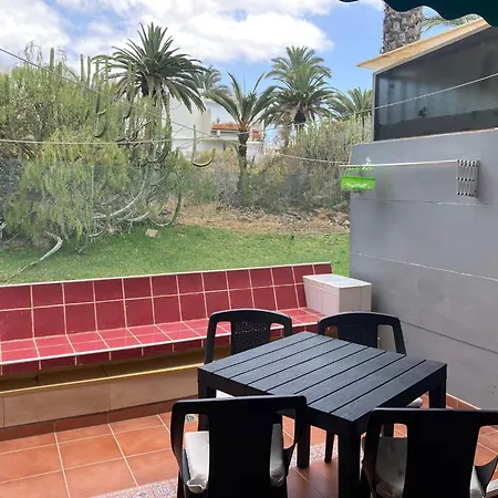 Zuzicka Primavera Apartament Costa Del Silencio